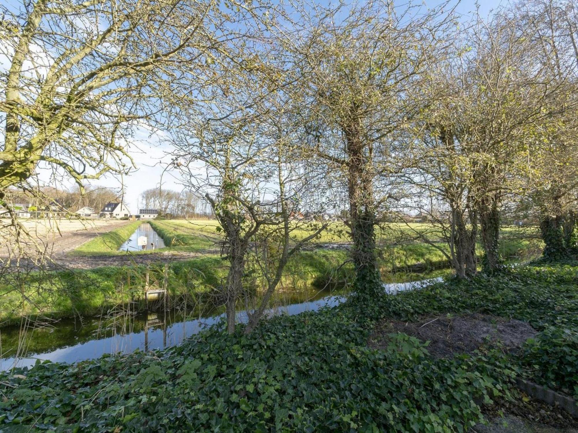 Amazing Holiday Home With Views Sint Maartensvlotbrug Exterior photo